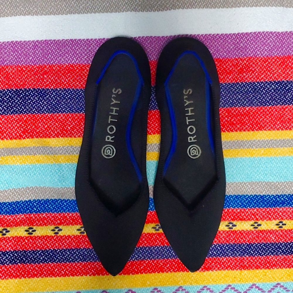 Rothy's black point toe flat